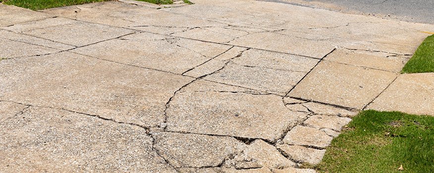 Signs That Your Concrete Driveway Needs Repair Fort Wayne, IN