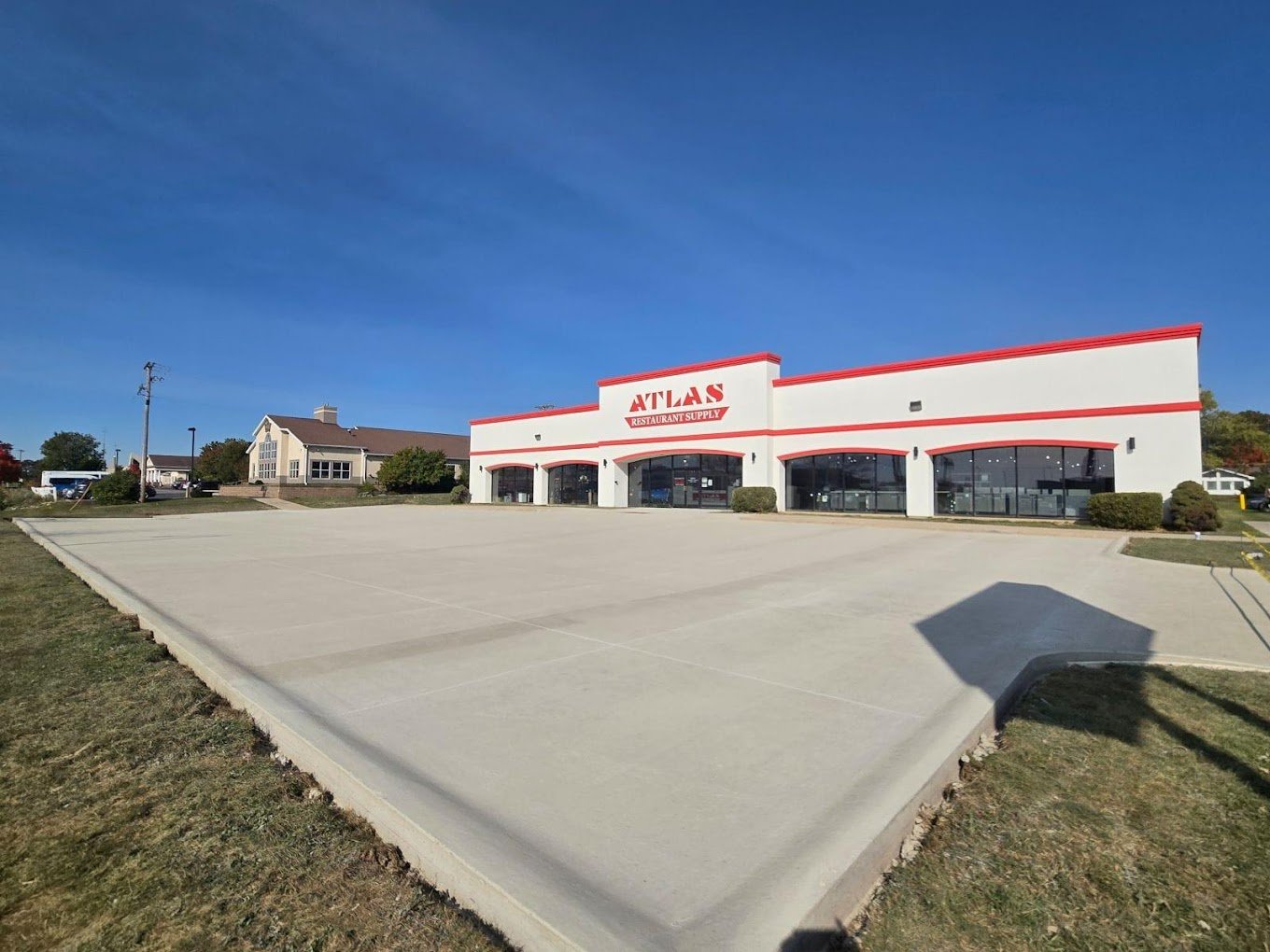 Storefront Parking lot done by crystal creek. Commercial concrete contractor in Wabash. Commercial concrete contractor in Bluffton. Commercial concrete contractor in Warsaw. Commercial concrete contractor in Hicksville.