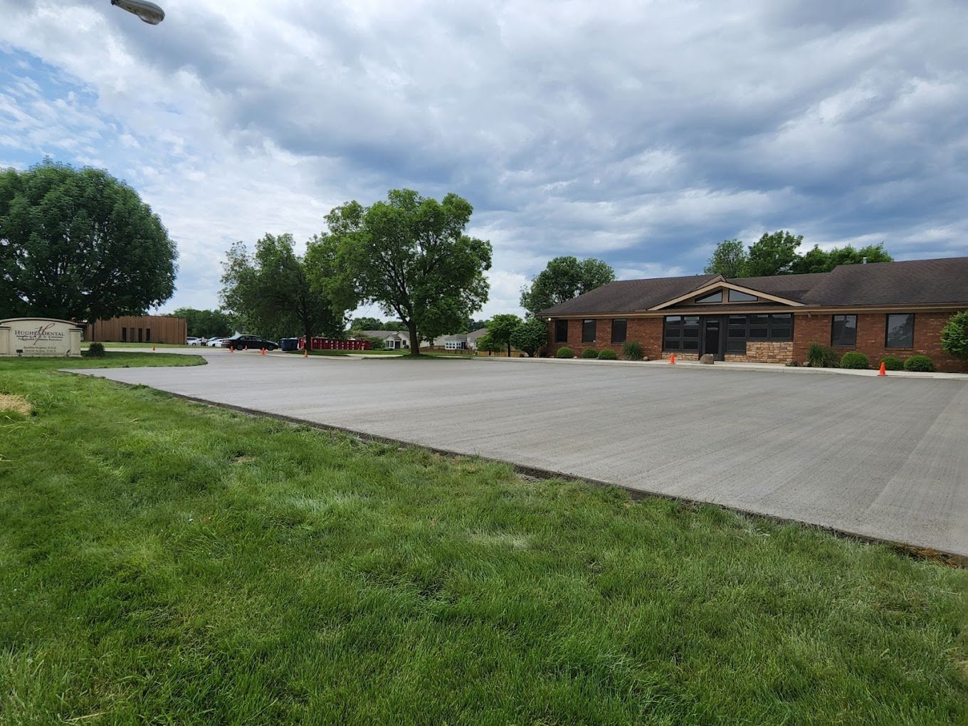 Commercial concrete contractor in Monroeville. Image of a church parking lot done by Crystal Creek. Commercial concrete contractor in Columbia City. commercial concrete contractor in Huntington