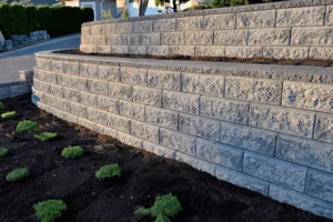 Custom retaining walls in monroeville surrounded by greenery. retaining walls in woodburn